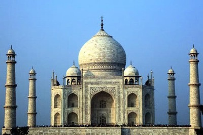 Has Agra lost the battle to pollution despite efforts?