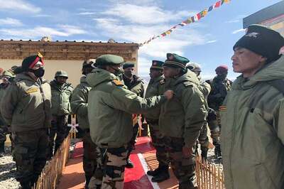 Army Chief Visits Forward Areas in Ladakh, Takes Stock of Ground Situation