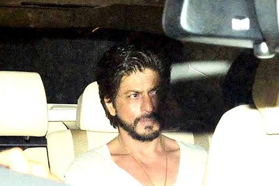 Shah Rukh Khan visits Salman at his residence ahead of the judgement day