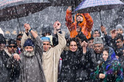 Kharge, Several Cong MPs Stuck in Srinagar, Not to Attend Prez Address