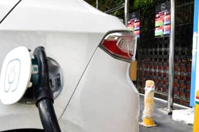 Tamil Nadu to Float Tenders for EV Charging Stations at 100 Spots Across Highway