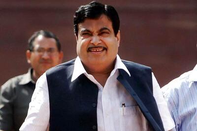Delhi: Fadnavis meets Nitin Gadkari on Diwali