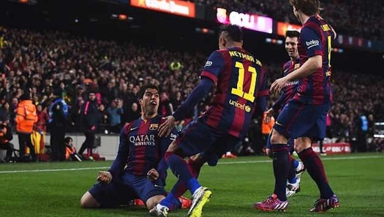 La Liga: Luis Suarez scores as Barcelona beat Real Madrid 2-1 to extend lead
