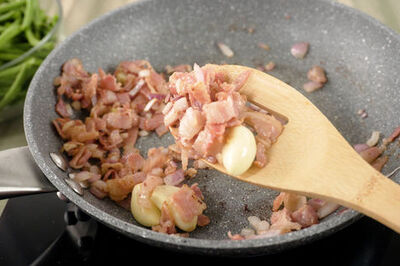 How to Stir Fry Green Beans