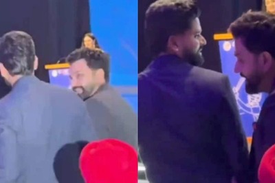 Watch: Rohit Sharma And Shreyas Iyer's Heartwarming Exchange During Award Show