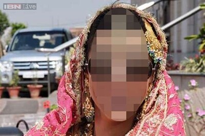 Quick Quiz: Can you identify these Bollywood brides?