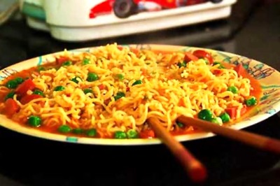 Maharashtra, Punjab states ban Maggi noodles