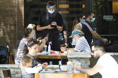 Service Sector Grows For The 4th Consecutive Month