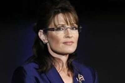 Fan pays $63,500 to have dinner with Sarah Palin