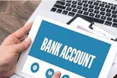 Are You Checking Your Bank Statement Every Month? 5 Reasons Why You Must