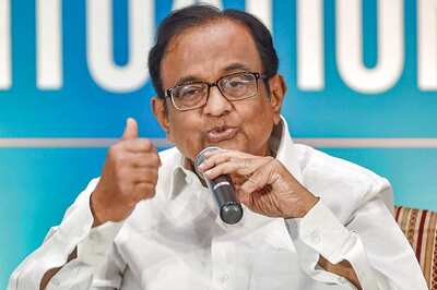 Chidambaram Slams Central Govt's Approach Towards Poor During Lockdown