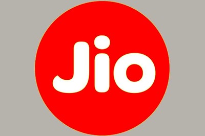 Reliance Jio to Have 1 Million Recharge Outlets at Launch