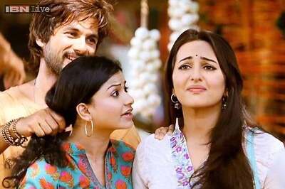 R...Rajkumar's 'gandi baat': Bollywood glorifies stalking. Again.