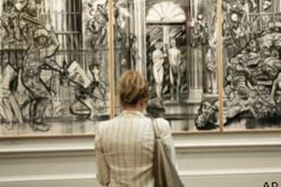 Nude Tony Blair hides shame in Iraq