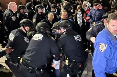 US Govt Asks For 'Peaceful' Campus Protests After Hundreds Of Pro-Palestinians Held Over The Weekend