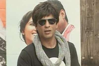 Shah Rukh to undergo a surgery on Feb 16