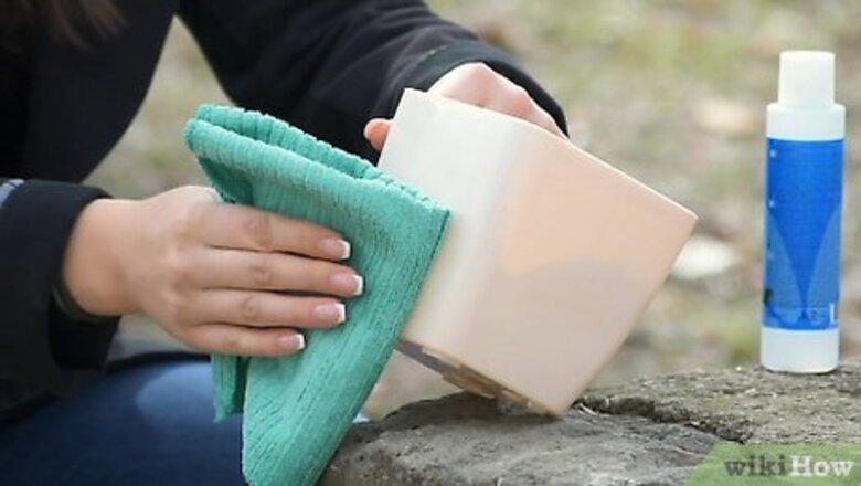 How to Paint Outdoor Plastic