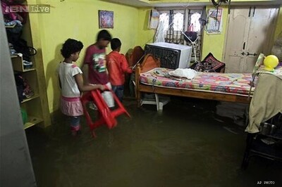 Torrential rains batter Andhra Pradesh, 21 dead