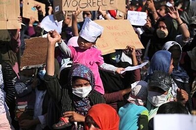 Police Fire Teargas As Migrants Demand To Leave Greek Island After Fire