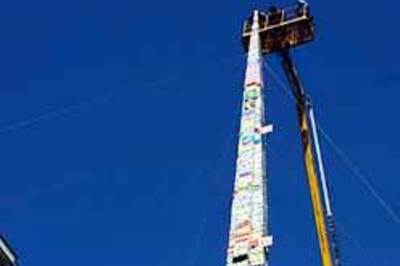 Child's Play: Pics of world's highest Lego tower