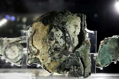 Google Doodle Celebrates Antikythera - World's First Computer