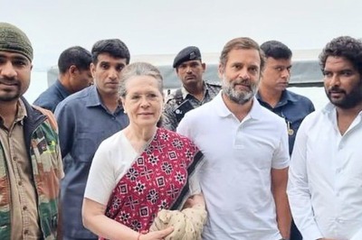 The Powers That Be: Gandhis May Get Lifetime Congress Working Committee Memberships