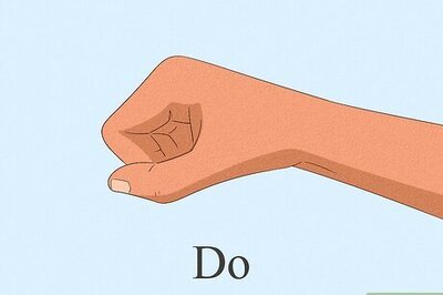 What Are the Solfège Hand Signs? (And What Are They Good For?)