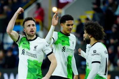 Premier League: Darwin Nunez and Diogo Jota Score as Liverpool Go Top After 2-0 Win Against Burnley
