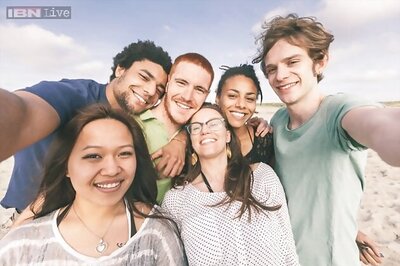 A new app that lets users take selfies from a distance of up to 3 metres