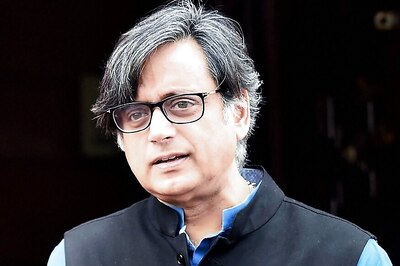 Shashi Tharoor Moves Delhi Court for Anticipatory Bail in Sunanda Pushkar Death Case