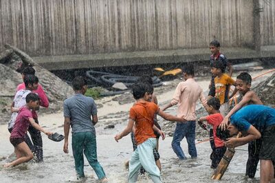 Delhi Schools in Areas Bordering Yamuna to Remain Closed Till Tomorrow