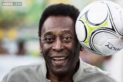 Pele records message from hospital thanking fans