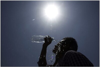 Delhi Temperature Likely to Fall as MeT Dept Predicts Thundery Development Towards Evening