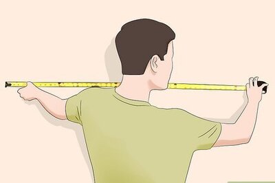 How to Measure Your Space for a Large Wall Mirror