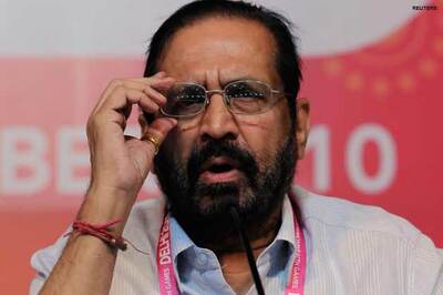 Can't sack Kalmadi from CWG OC: Govt