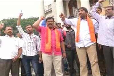 VHP calls for Karnataka bandh after row over Tipu Sultan birth anniversary celebrations
