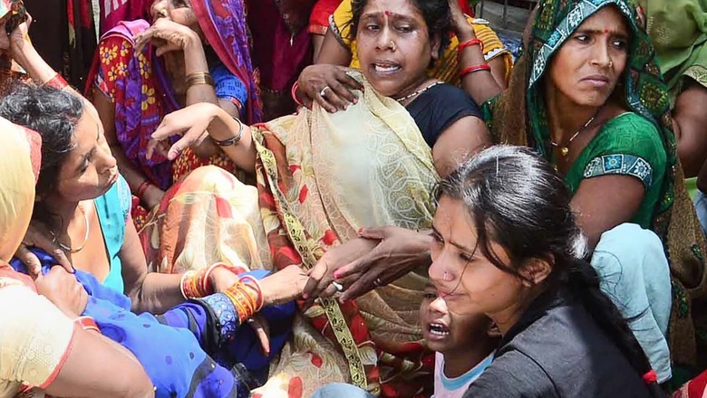 Five of Family Killed in Uttar Pradesh: TMC Fact-finding Team to Visit Prayagraj on Sunday