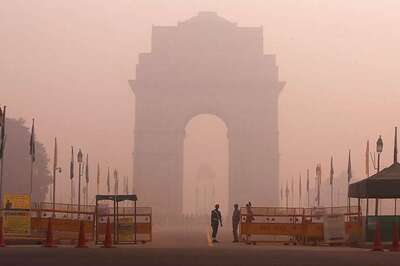 Sprinkle Water on Roads to Contain Air Pollution: NGT to Delhi Govt