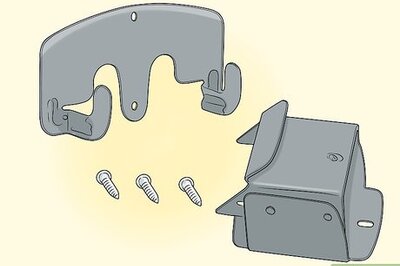 How to Hang a Wheelbarrow on the Wall