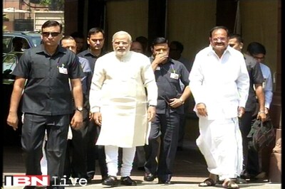 Congress sharpens attack on BJP over Lalit Modi visa row