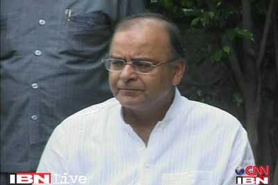 UK Deputy PM meets Arun Jaitley, discusses retro tax issue