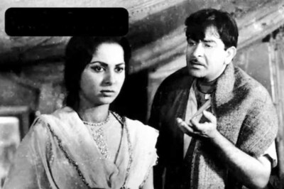 When Angry Students Hurled Stones At Raj Kapoor And Waheeda Rehman's Train