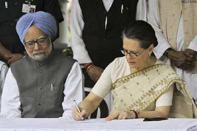 PM, Sonia may finalise Cabinet changes on Friday