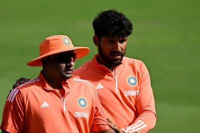 'A Strong Case for Sarfaraz and an Exciting Investment in Jurel': Manjrekar Backs Indian Youngsters Ahead of Rajkot Test