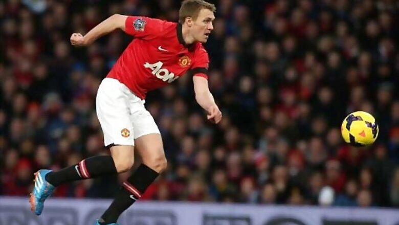 West Brom sign Manchester United stalwart Darren Fletcher