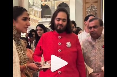 Anant Ambani-Radhika Merchant Wedding: Mukesh Ambani Tears Up During Vidai Ceremony | WATCH Full Video