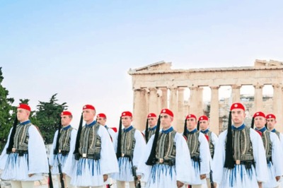 Old Video of Greece's Elite Guards Goes Viral; Their Suave Marching Style Is a Sight to Behold