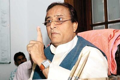 UP: Azam Khan demands lifting of certain restrictions on Haj pilgrims