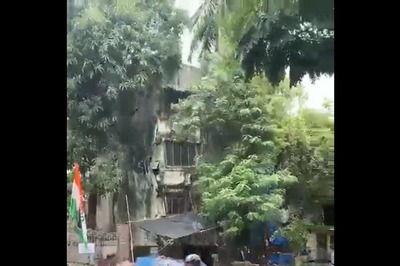 On Camera, 4-storey Building Collapses in Mumbai's Borivali Suburb