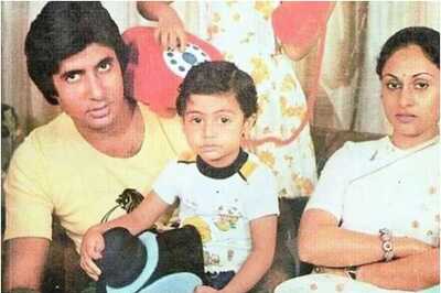 Amitabh and Jaya Bachchan Wedding Anniversary: 5 Endearing Throwback Pics of Couple